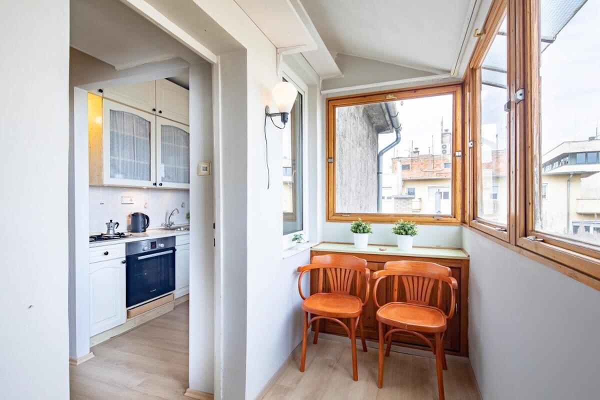 Central - Comfy - Sunny Budapest Exterior foto